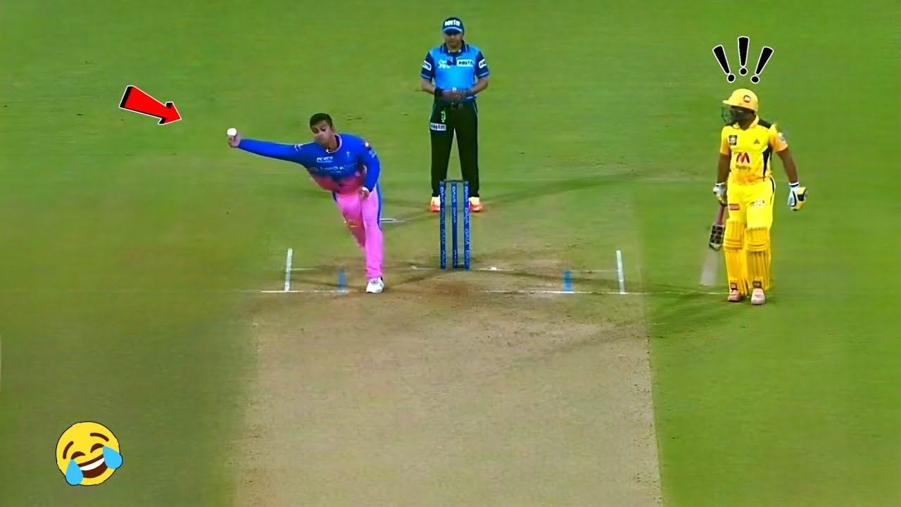 Top 10 Unusual😁 Bowling Actions in Cricket