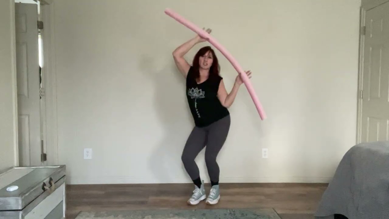 Aqua Noodle Shallow Water Choreo TAYLOR’S version SHAKE IT OFF
