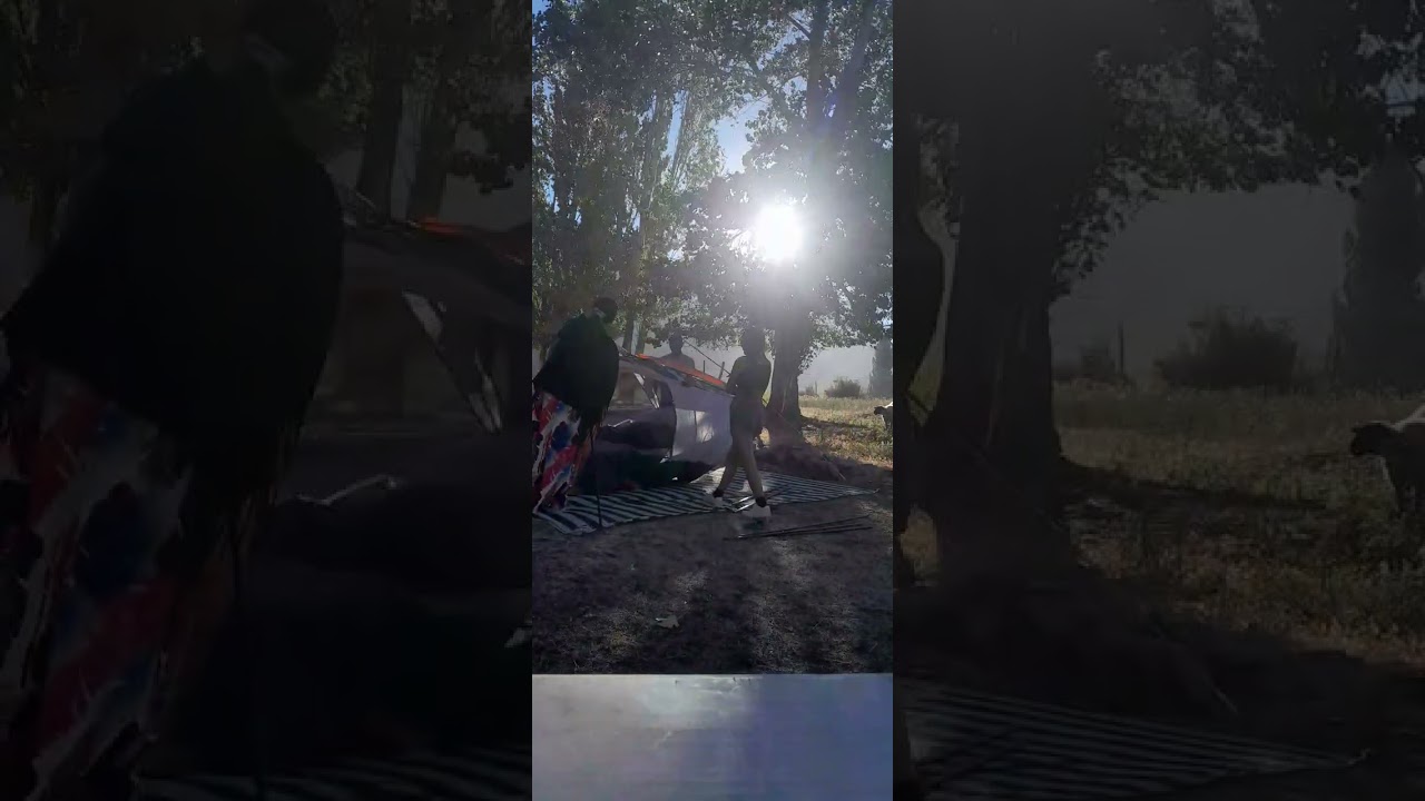 Llegando a nuestro campamento y comenzamos a armar la casa de campaña