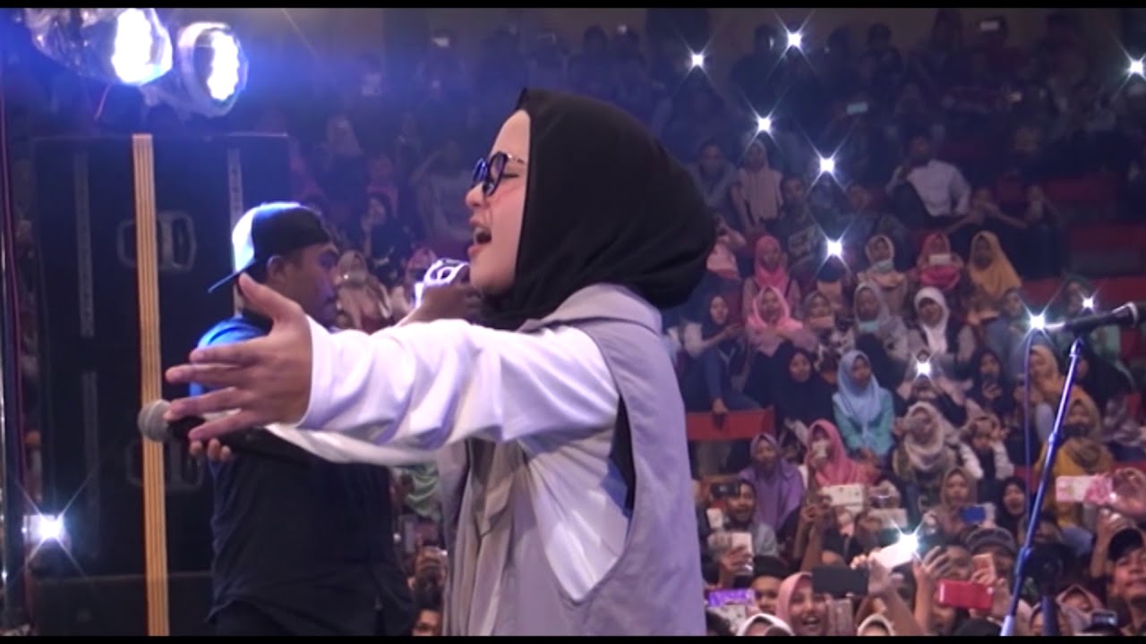 Deen Assalam   SABYAN Bareng Mbak IDA Live in KENDAL 1