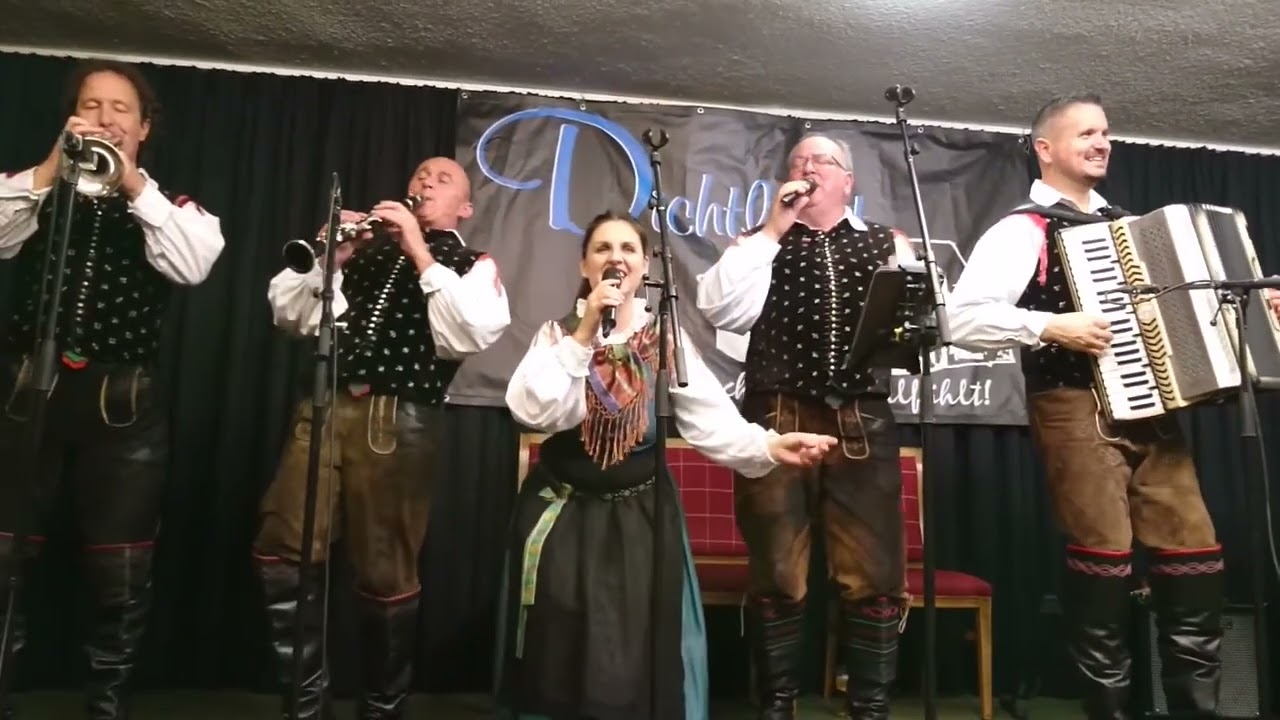 Alpski Kvintet / Die Alpenoberkrainer - Tanzen und Singen