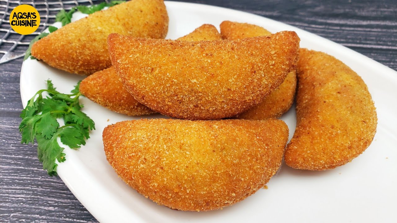 New Bread Snack Ramadan Recipe, Chicken Tikka Half Moon Recipe by Aqsa's Cuisine, Bread Patties