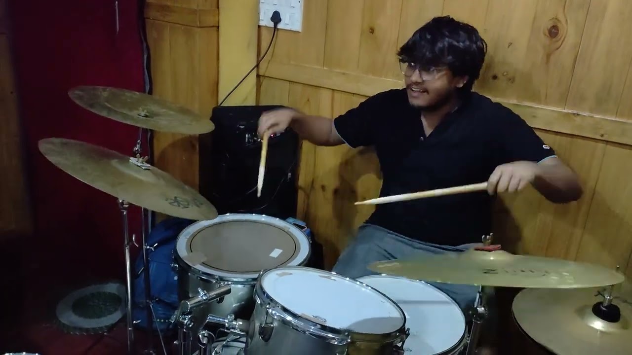 AFTERMATH || MOHO || COVER RECTAR