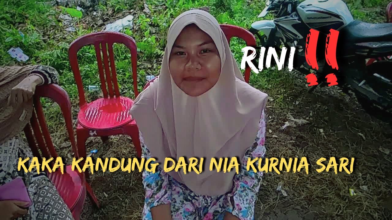 Rumah Nia Kurnia Sari Sudah Naik Bata Dan Situasi Disore Hari Hujan Lebat Yang Membuat Badan Basah