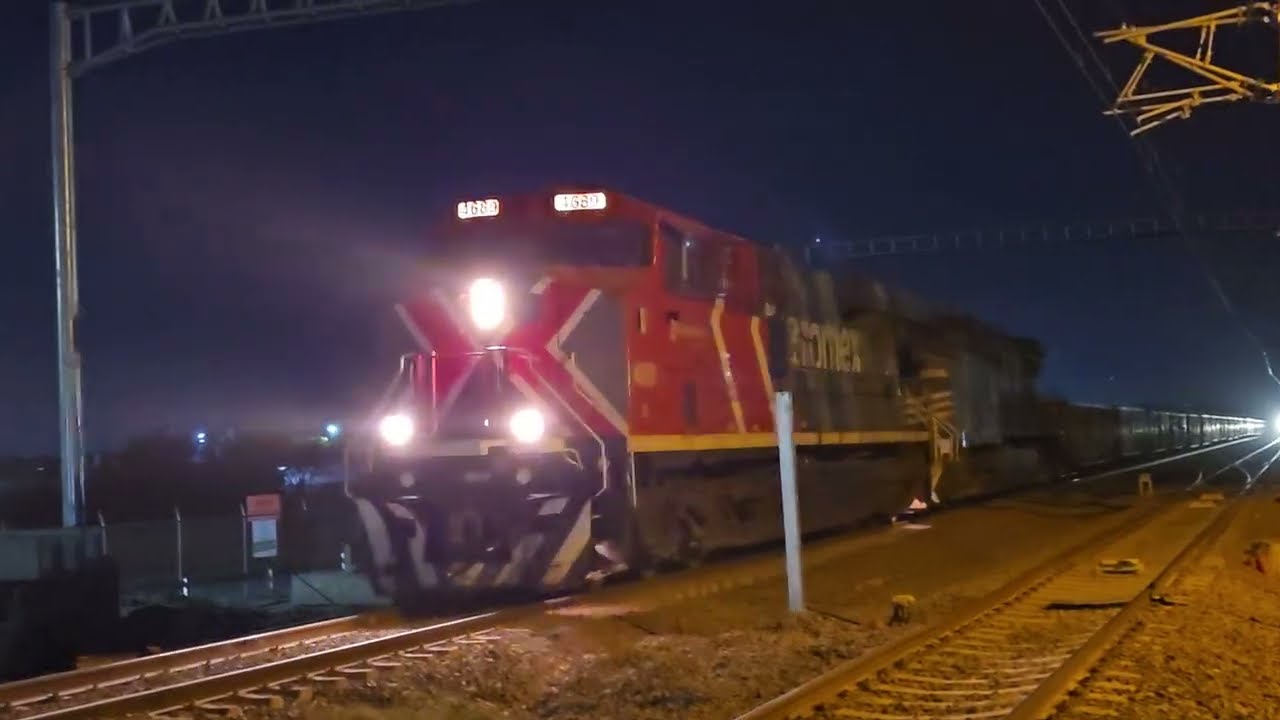 Fierrero de 13mil toneladas siendo jalado por ferrosures sin problemas 