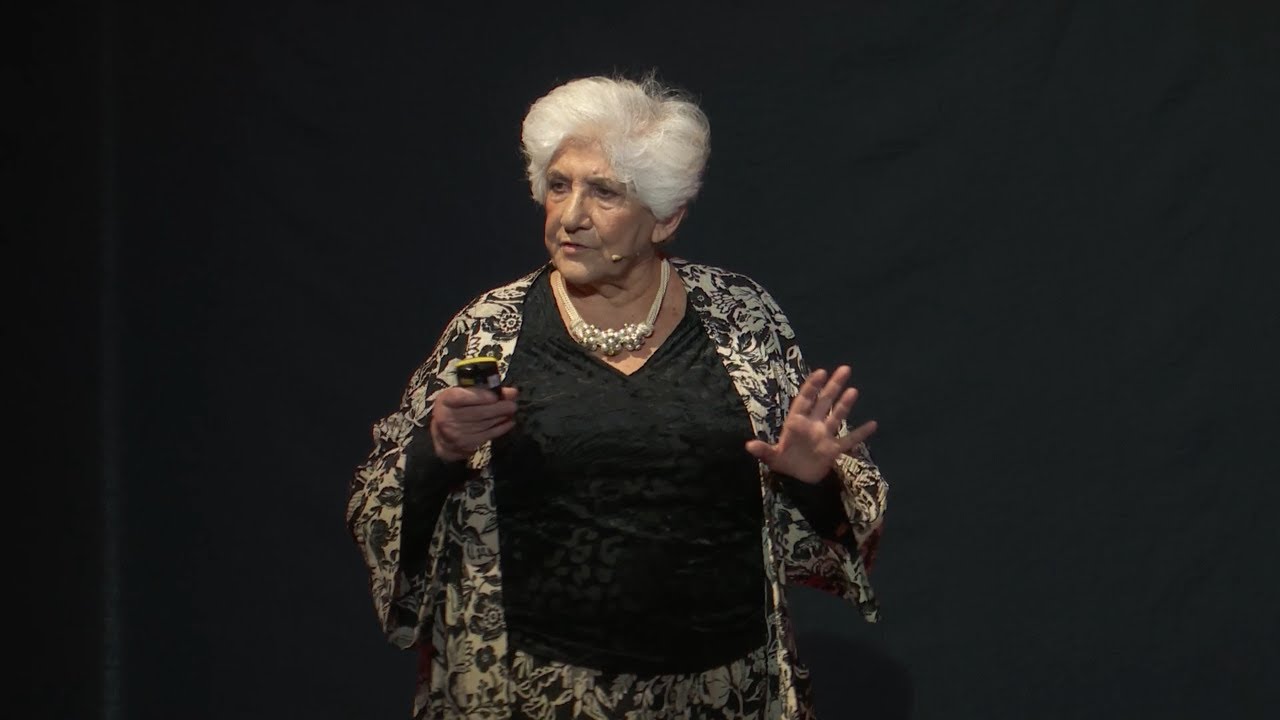 O legado do sono e dos relógios biológicos | Teresa Paiva | TEDxPorto