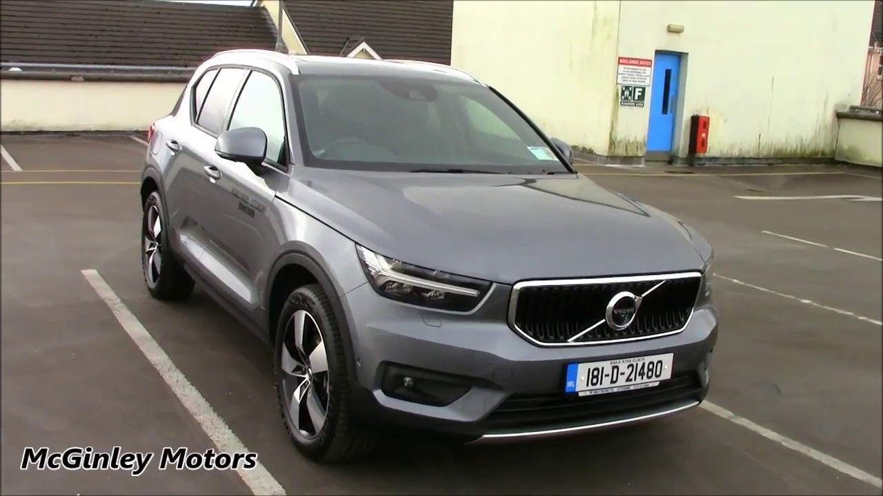 2018 Volvo XC40 Momentum Pro D4 AWD Launch Model