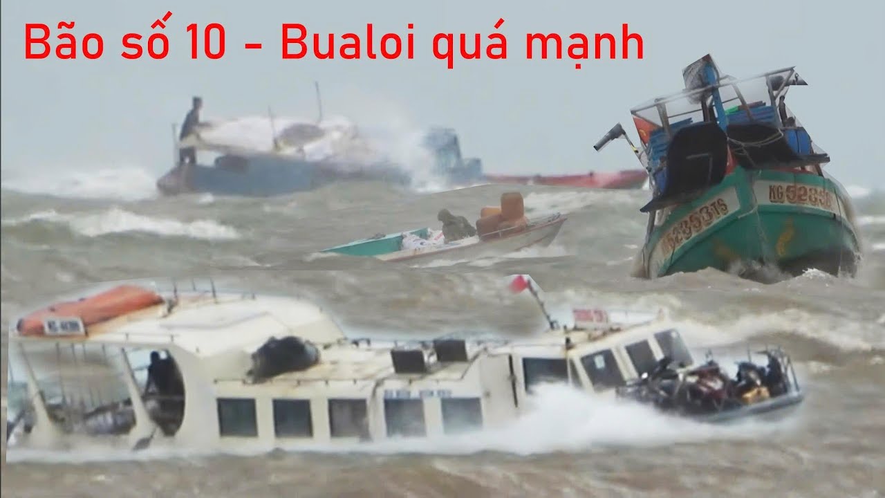 Tàu hư bánh lái ngay lúc bão Bualoi số 10 ập vào đất liền