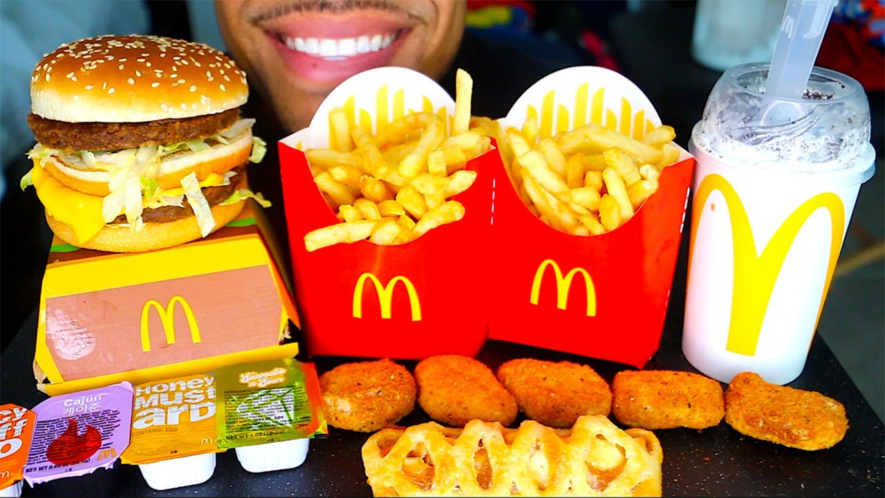 MCDONALDS MUKBANG BIG MAC BIG BITES FRIES OREO MCFLURRY APPLE PIE CHICKEN NUGGETS NO TALKING