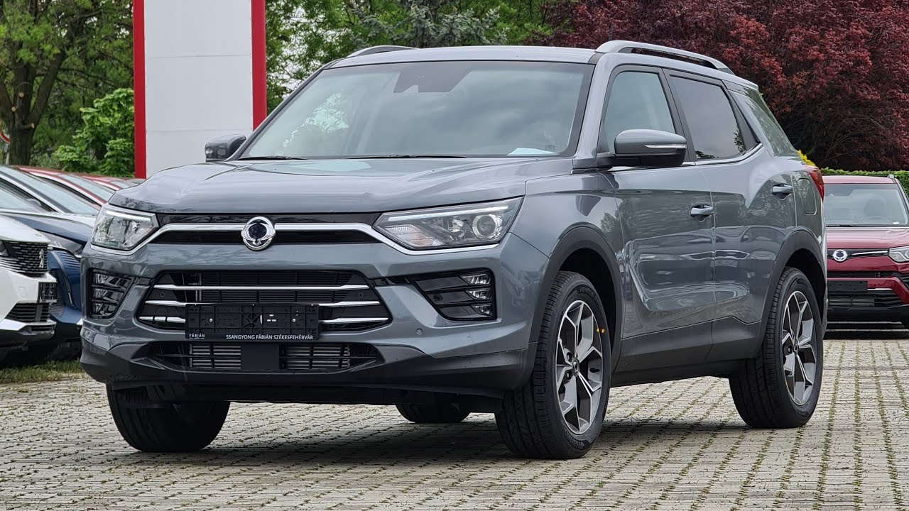 SsangYong Korando C300 Style+ 1.5 T-GDI 163 Platinum Grey