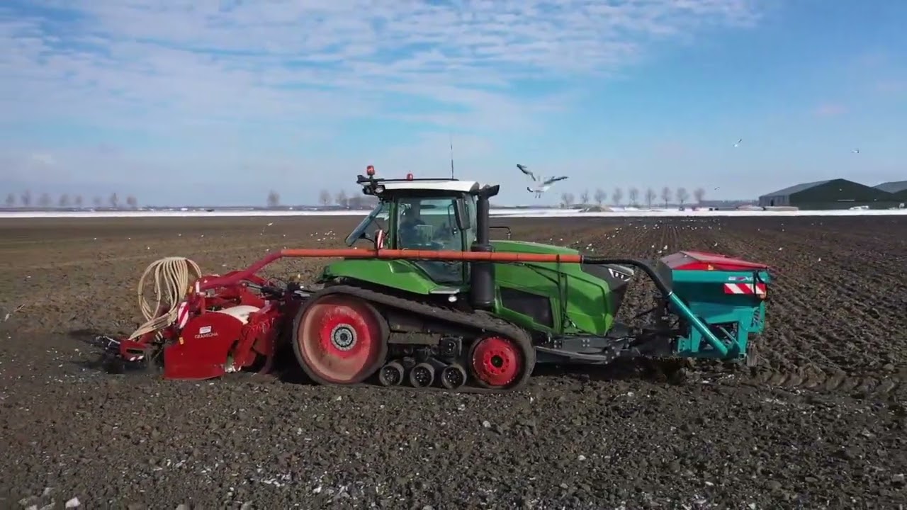 FENDT 900 MT 1100 MT on TRACKS GRAMEGNA / SULKY spit zaai combinatie