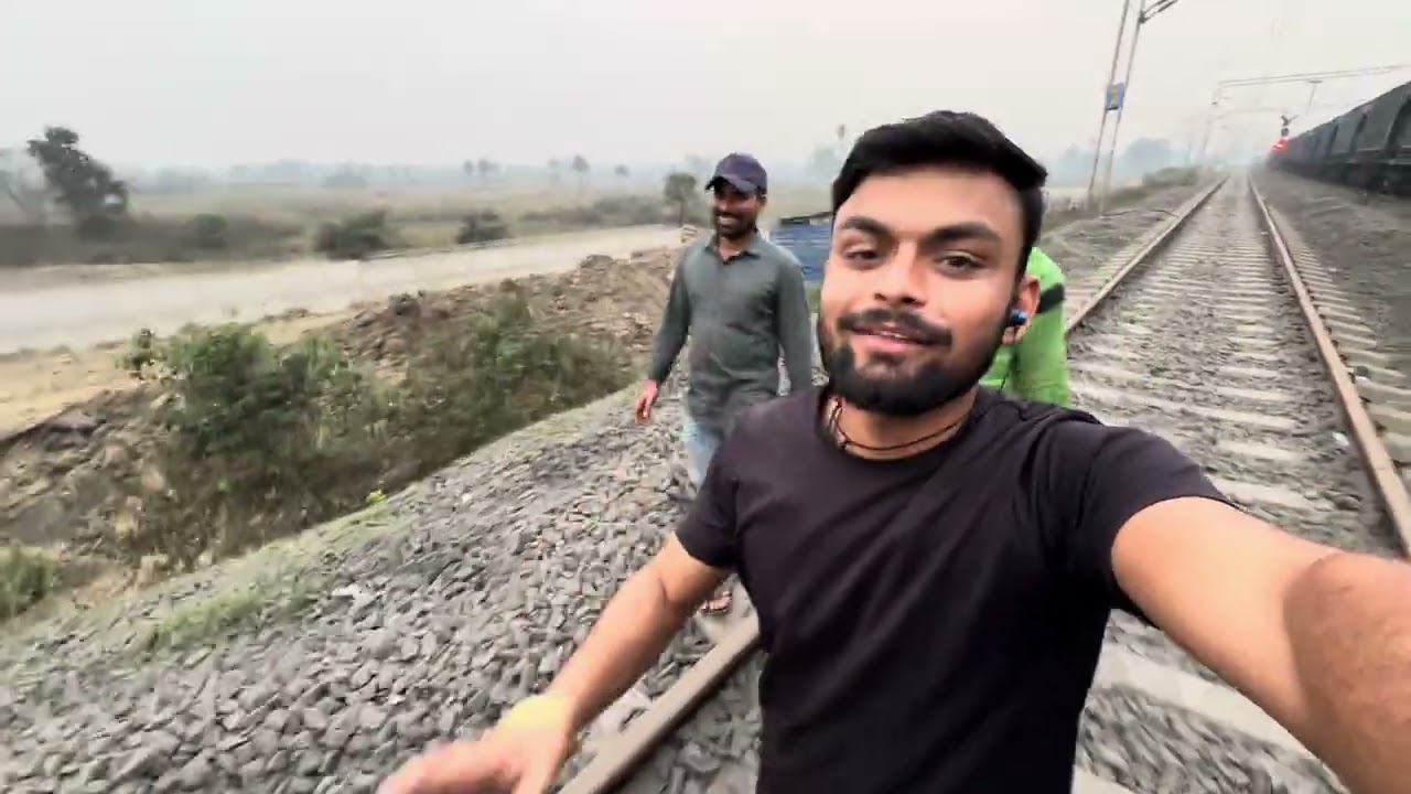 Masti time only #masti #enjoy #train #viralvideo #youtube 