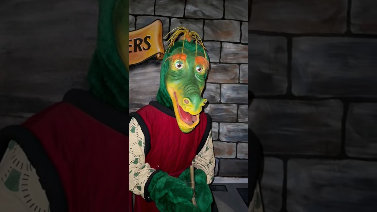 Abandoned animatronic band at Enchanted Castle?