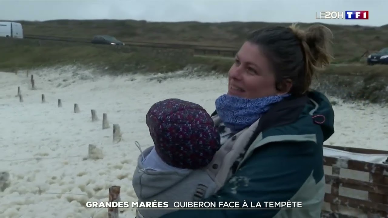 À Quiberon, la tempête attire les curieux sur la côte sauvage.