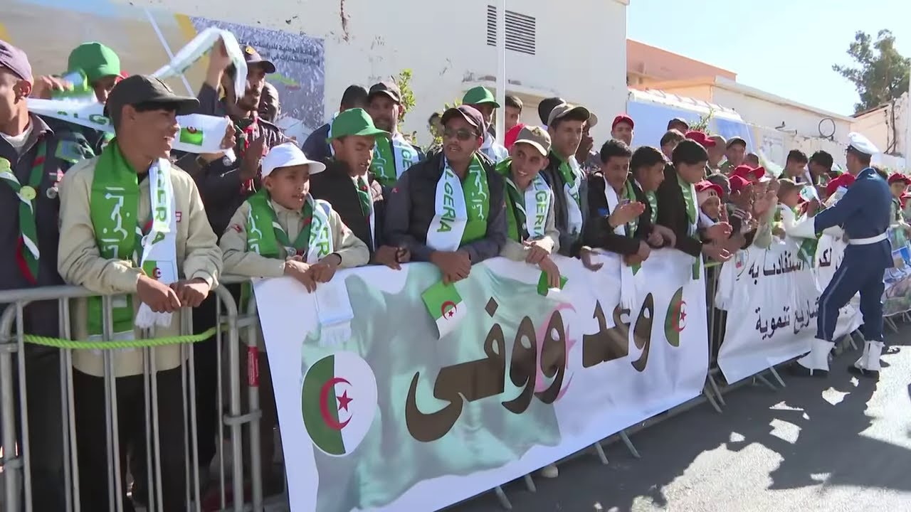 رئيس الجمهورية يُخَص باستقبال شعبي حاشد وحار بولاية بشار