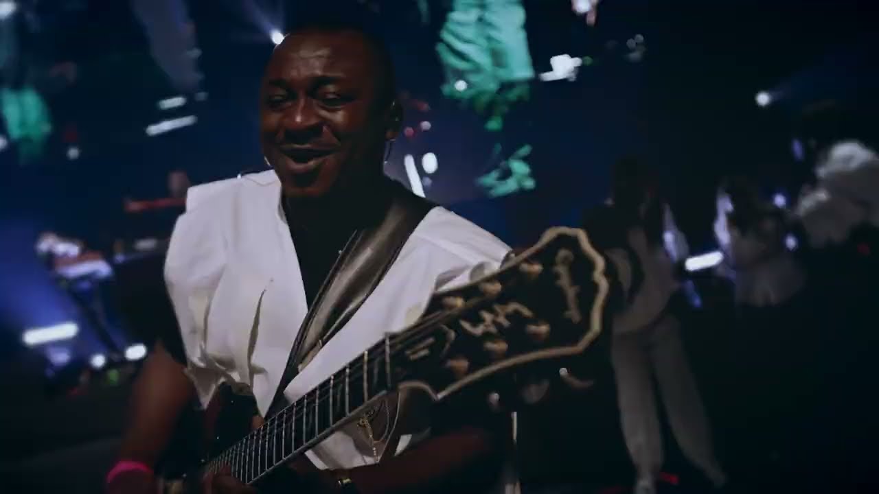 NK Divine - Sebene •ZENITH DE PARIS