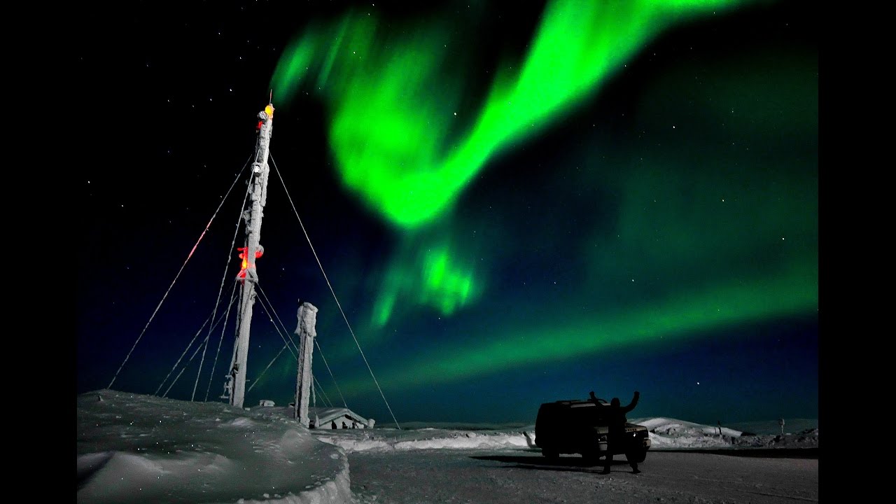Land Rover Discovery 2 - Aurora Borealis Expedition