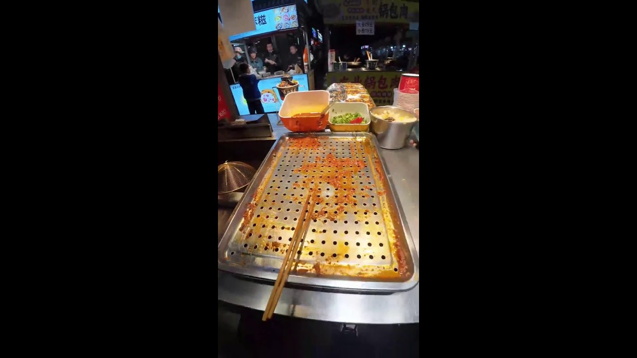 First-Person Stinky Tofu Build | Crispy Black Cubes & Spicy Garnish | No Commentary