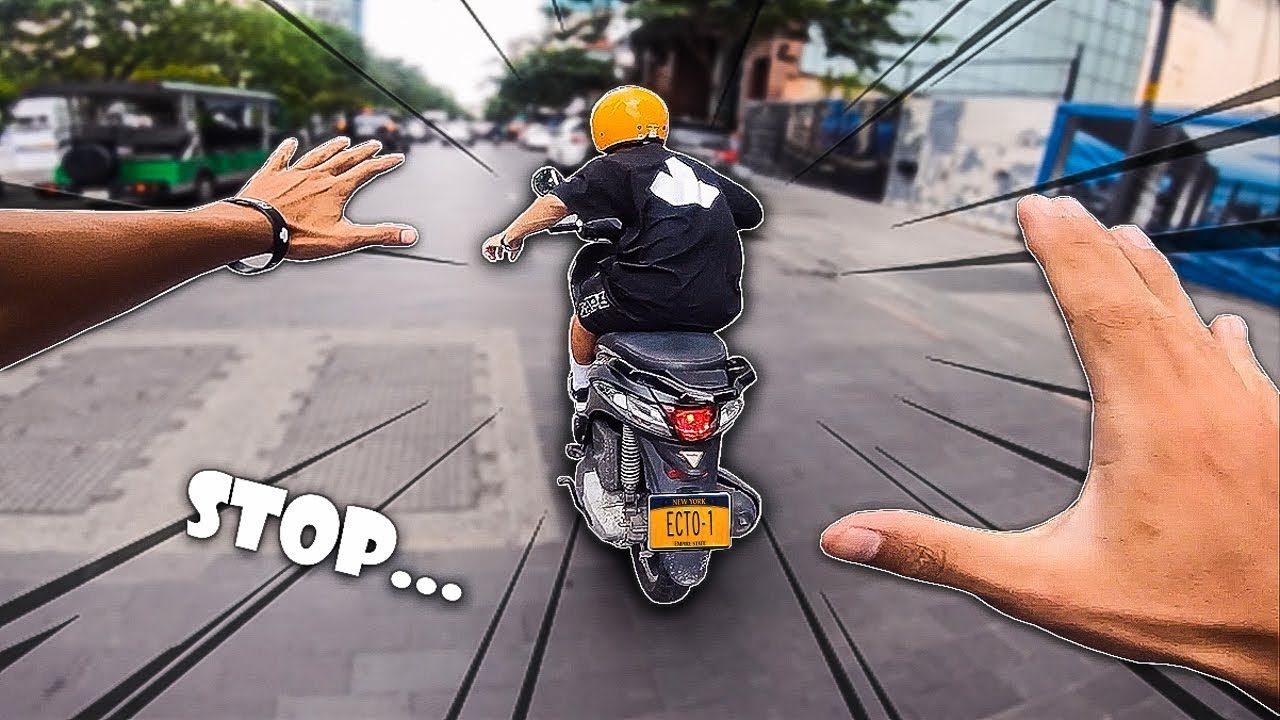 Parkour POV vs Motorbike - Round 1 | Who is faster?