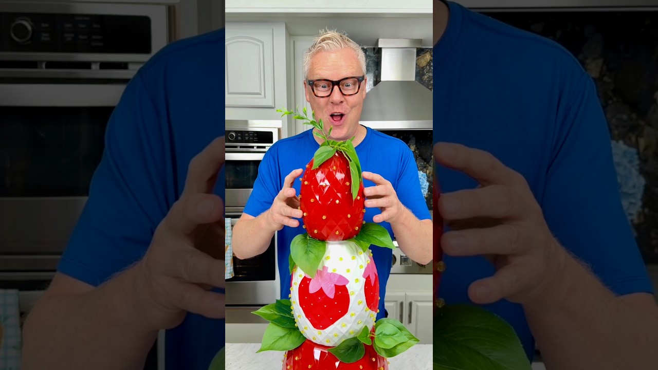 Dollar Tree Stackable Eggs Turned Into Strawberries! 🍓🐣