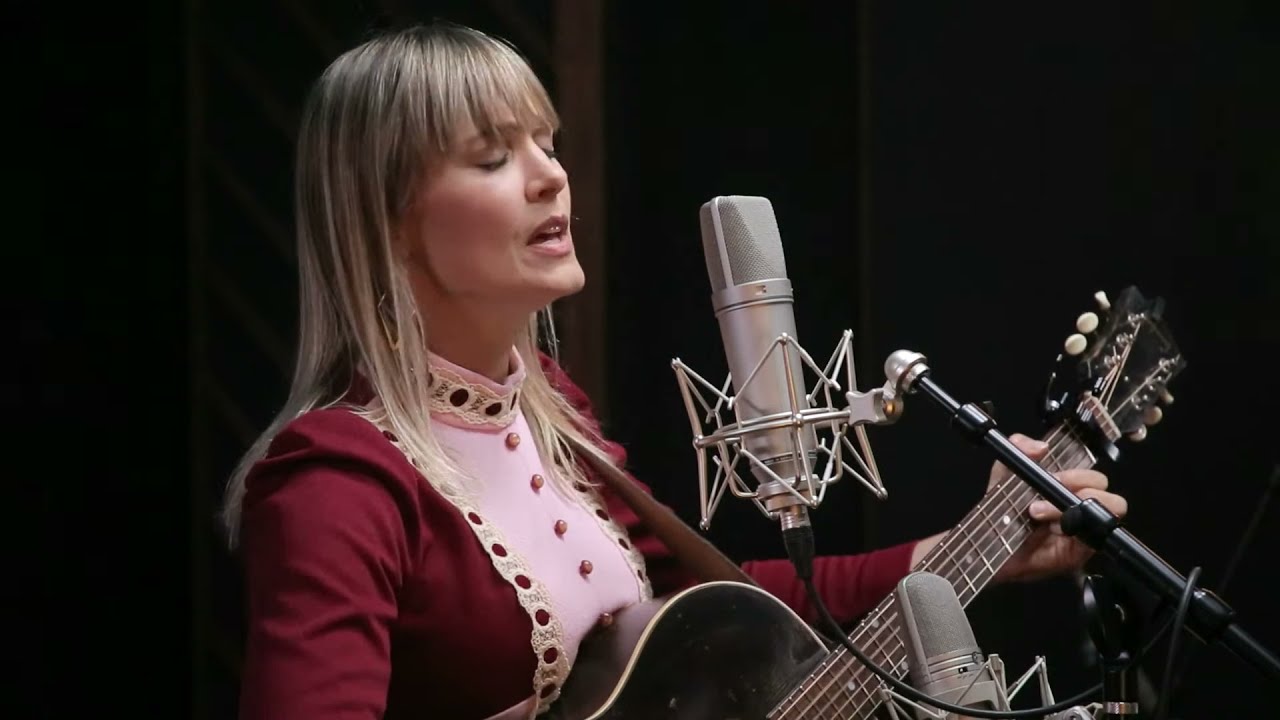 Jill Andrews live at Paste Studio on the Road: Nashville