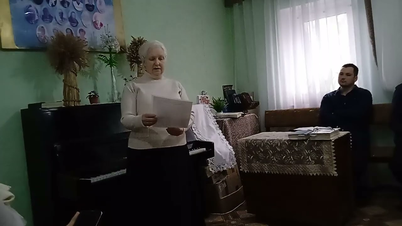 Вороны - чёрным цветом говорят - ты белая