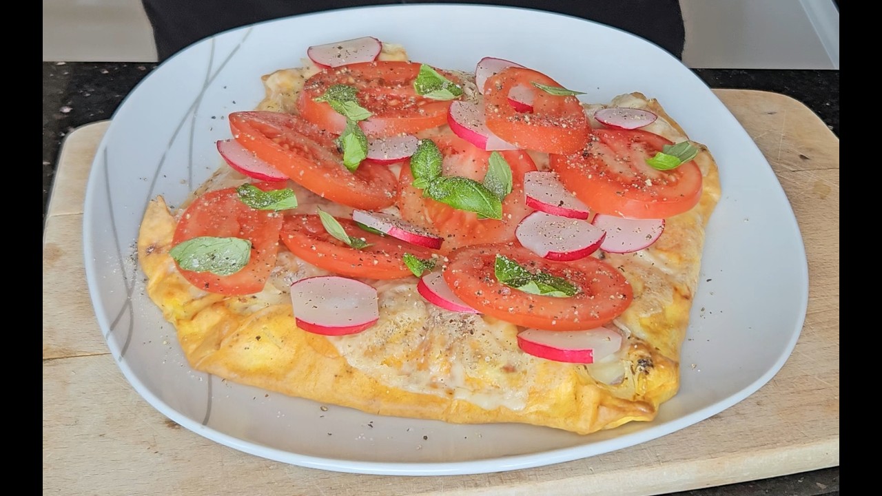 Kiełbasiany omlet z Air Fryer. Śniadanko keto (niskowęglowodanowe)