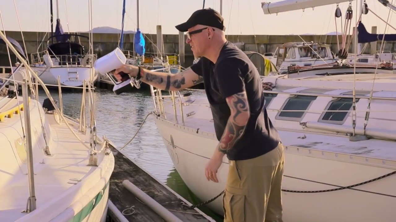 3D Scanning a Sailing Boat.