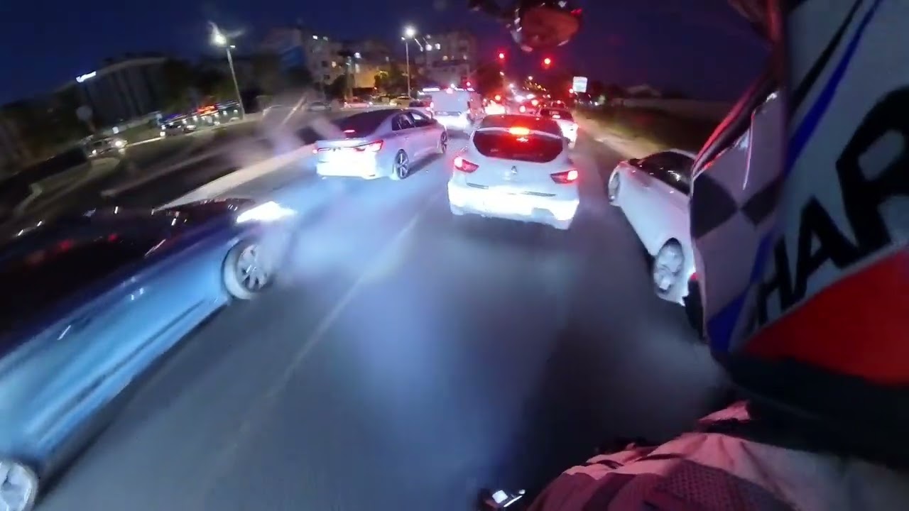Pazar akşamı yoğun trafik | Elektrikli tekteker sürdük.