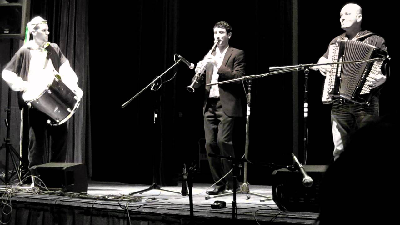 Chris Bajmakovich and Friends - Oro Cupurlika