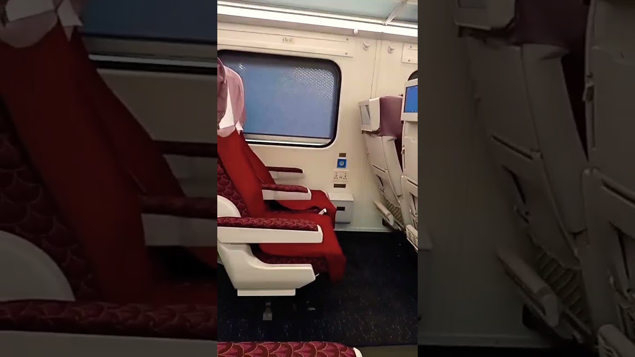 Luxurious AC PARLOUR Class of Green Line #shorts