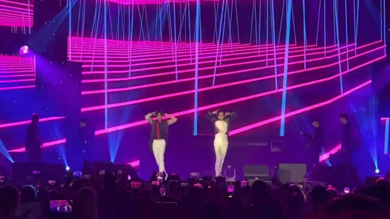 Moonbin & Sanha (ASTRO) performing Bad Idea at Hallyu Pop Fest 2022 in London 220709