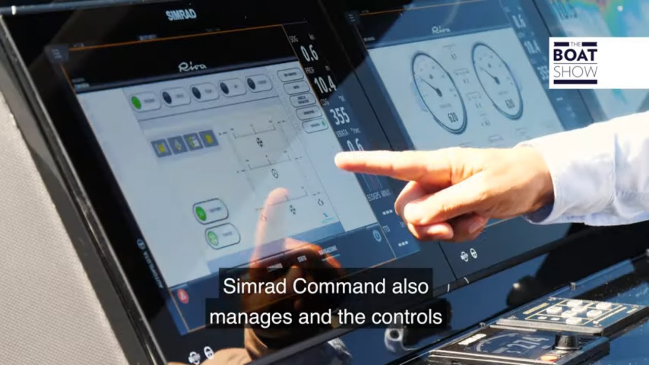 SIMRAD COMMAND SYSTEM on board Yacht RIVA 88 FOLGORE - Review - The Boat Show