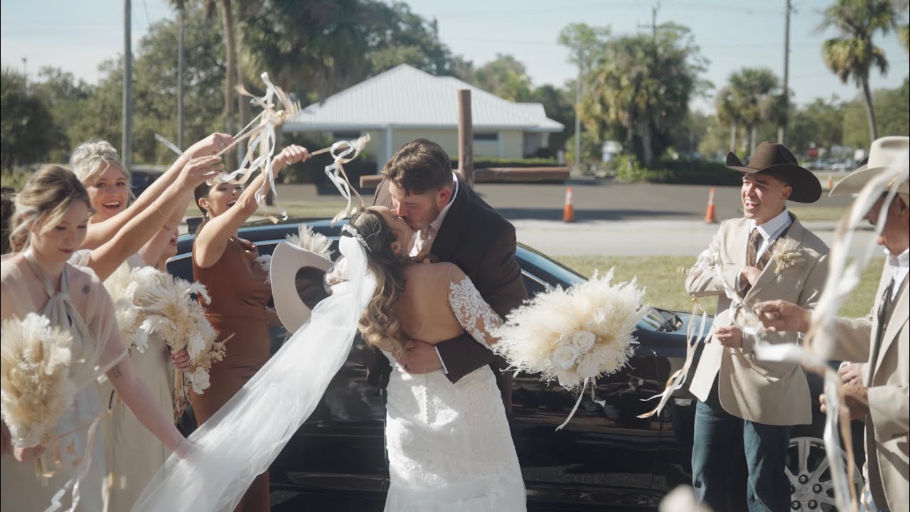 Mexican Catholic Culture and a LATIN DANCE PARTY! Cowboy hats and ALL // Labelle, FL