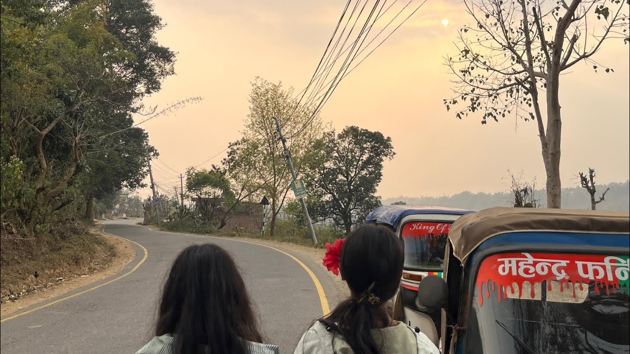 Bina location k ghumne chale gy 🥲