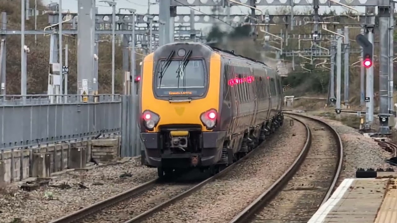 CrossCountry Voyager's no's: 221144 + 221141 @ Bristol Parkway (1S51) 14/01/2026.