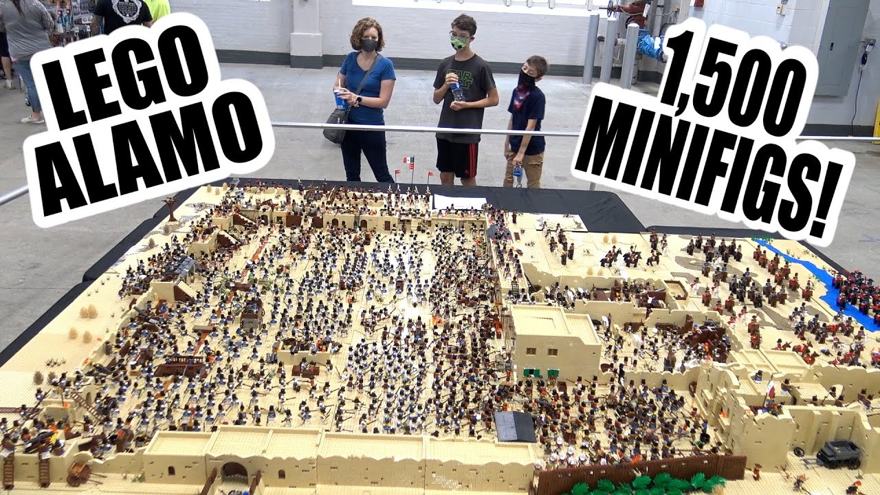Massive LEGO Battle of the Alamo Scene!