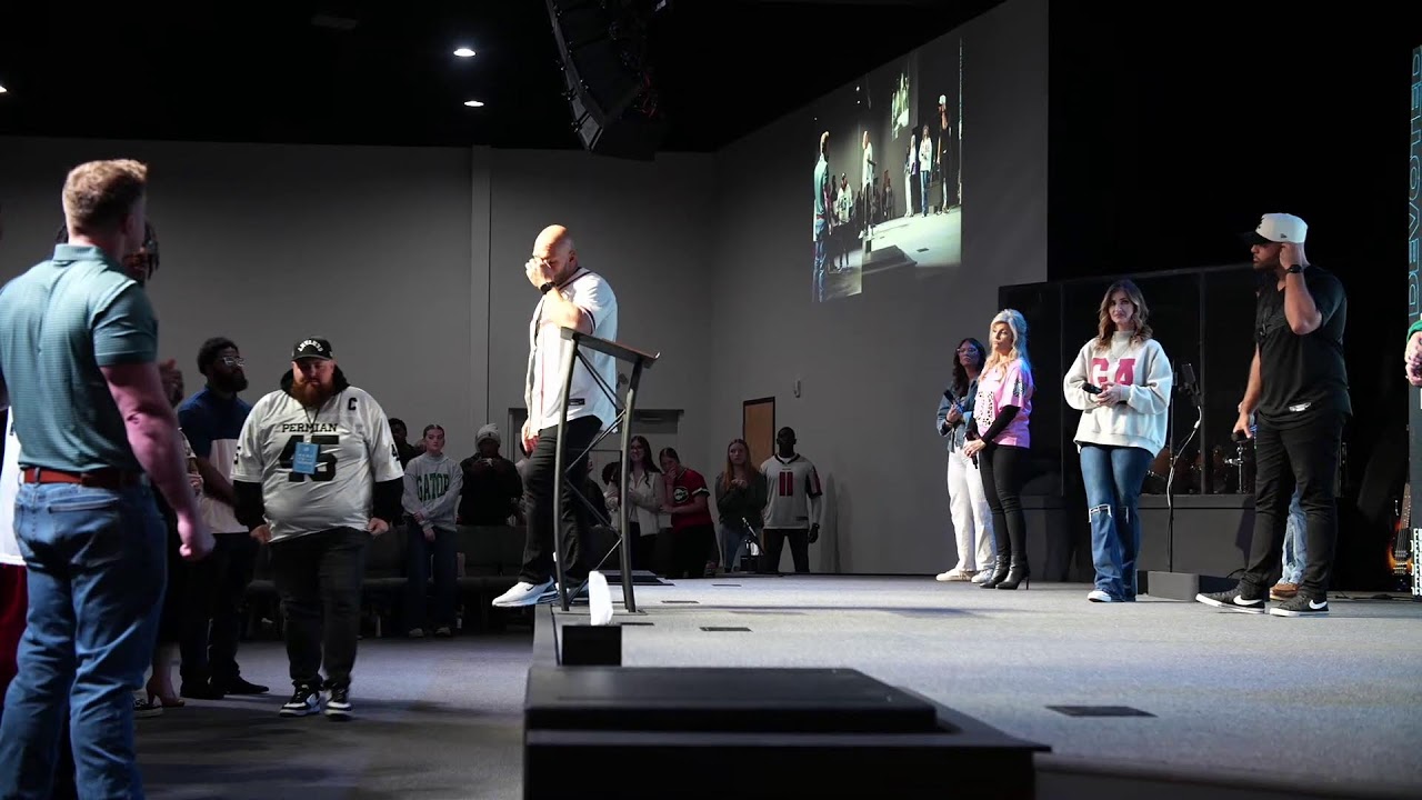Sunday Worship /// 11 AM