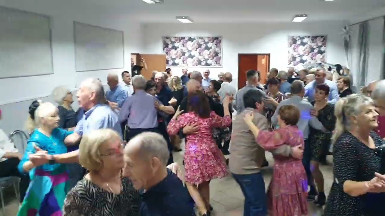 15 11 2025 relacja na żywo TAK WSPANIALE BAWI SIĘ WOLA SOLECKA z Kapelą Zbyszka Ciechowicza 
