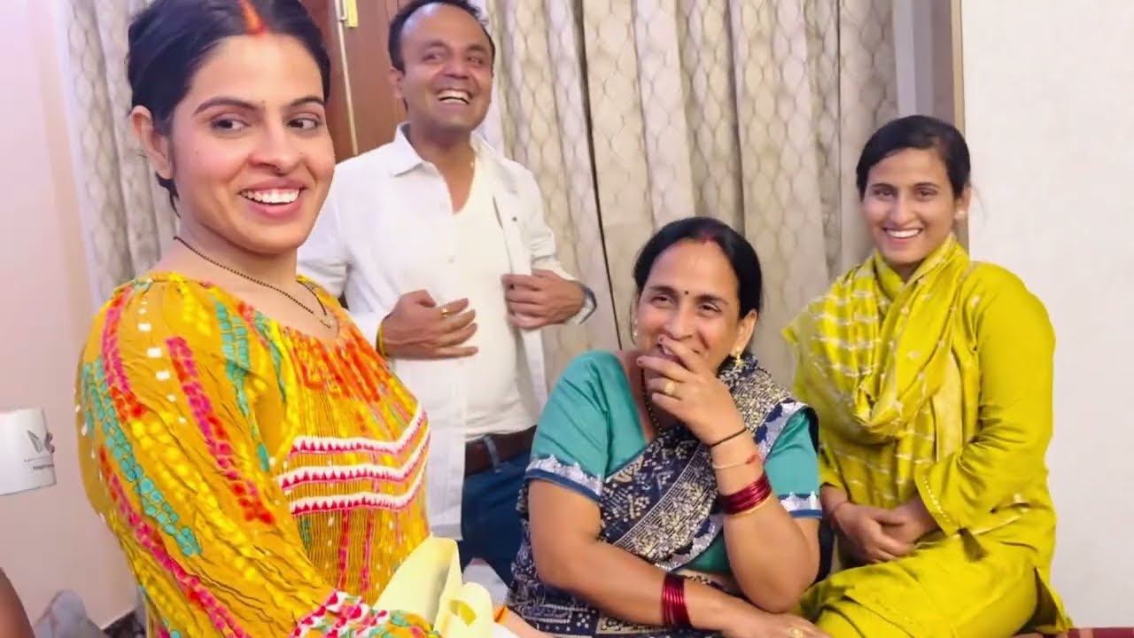 मेरी anniversarry gift/दुल्हन की भोजनीं लेकरआए मेरे घरवाले/दुल्हन ने की मेरी शिकायत क्या मैं ऐसी हूँ