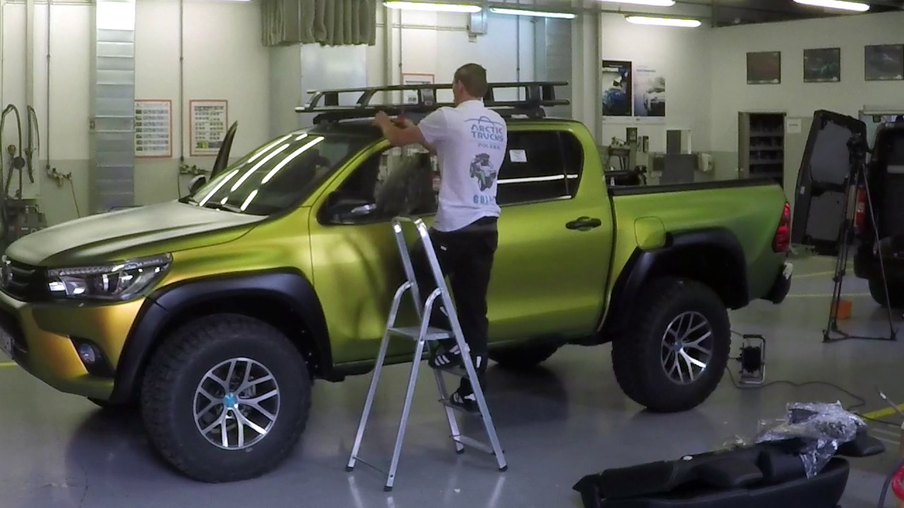 Toyota Hilux Arctic Truck - Poza standardami