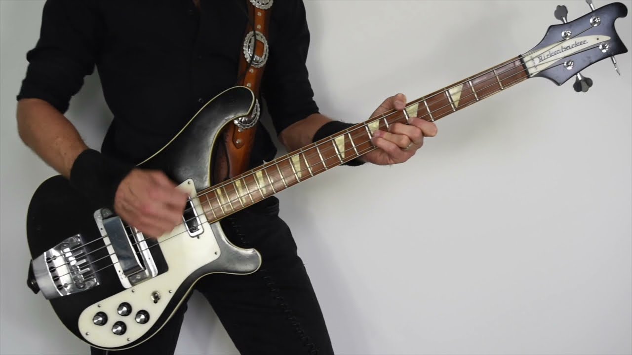 C&ouml;verhead - Stay Clean - Mot&ouml;rhead Bass Cover (with Solo)