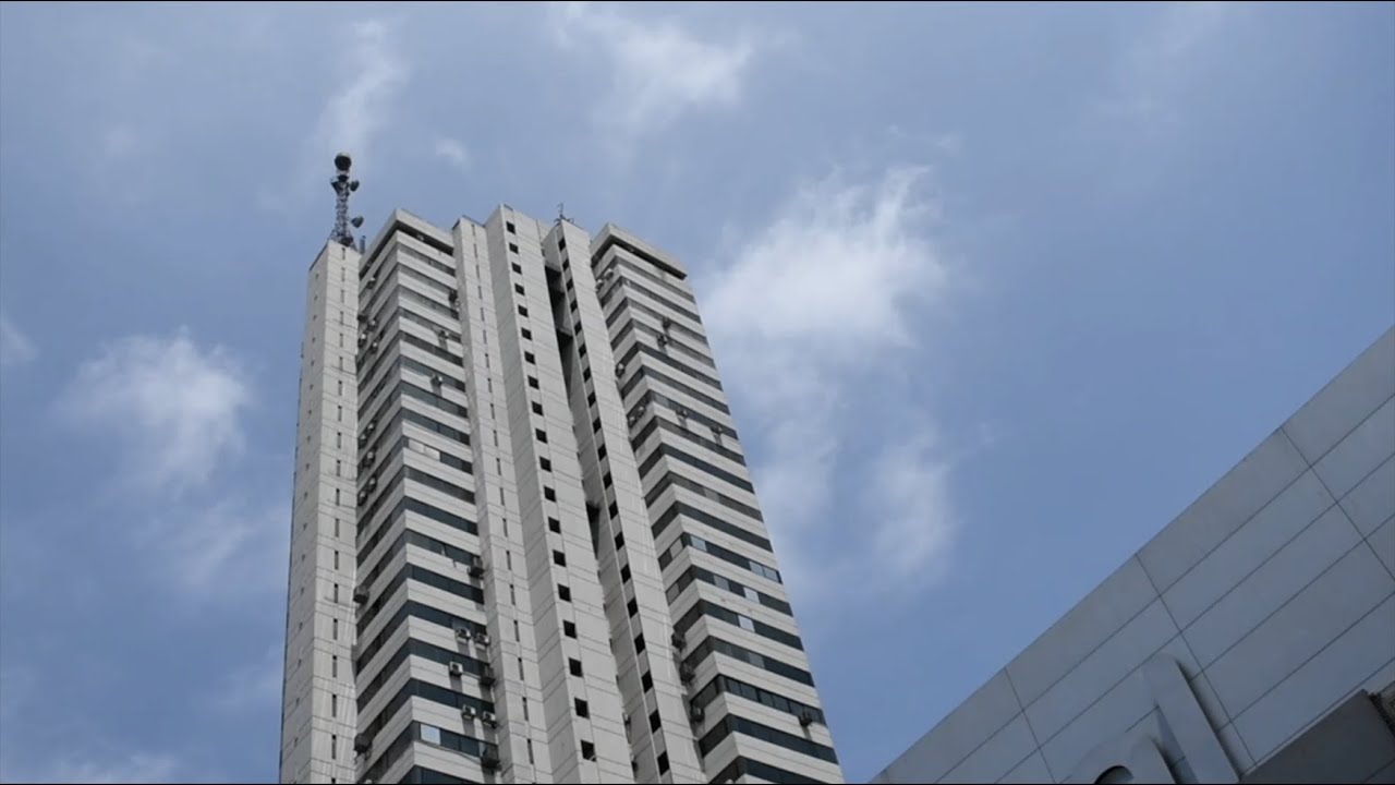 El Centro Cívico. La torre, hito urbano de Lima