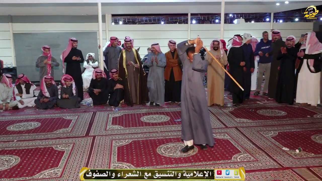 مصرى من اهل الصعيد يبهر الحاضرين بحفل سعودي بالرقص بالعصا من حفل زواج محمد وتركي  عيد عطيه العميري