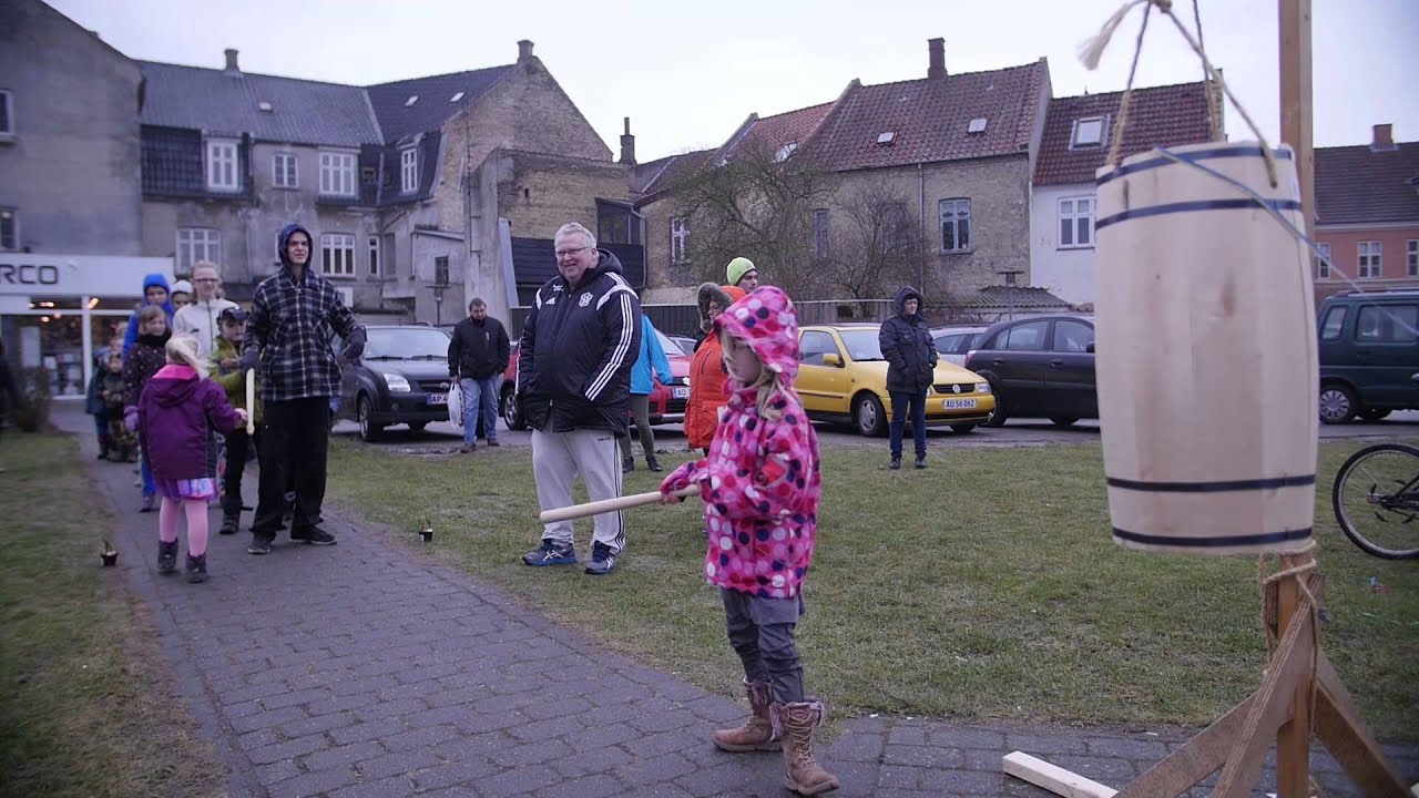 Tøndeslagning ved Kvickly
