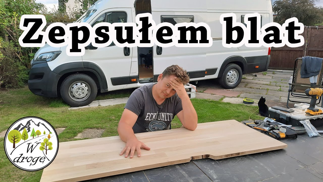 Budowa Kampera [13] Montaż bagażnika, markizy oraz zabudowa kuchni i łazienki Vlog 054