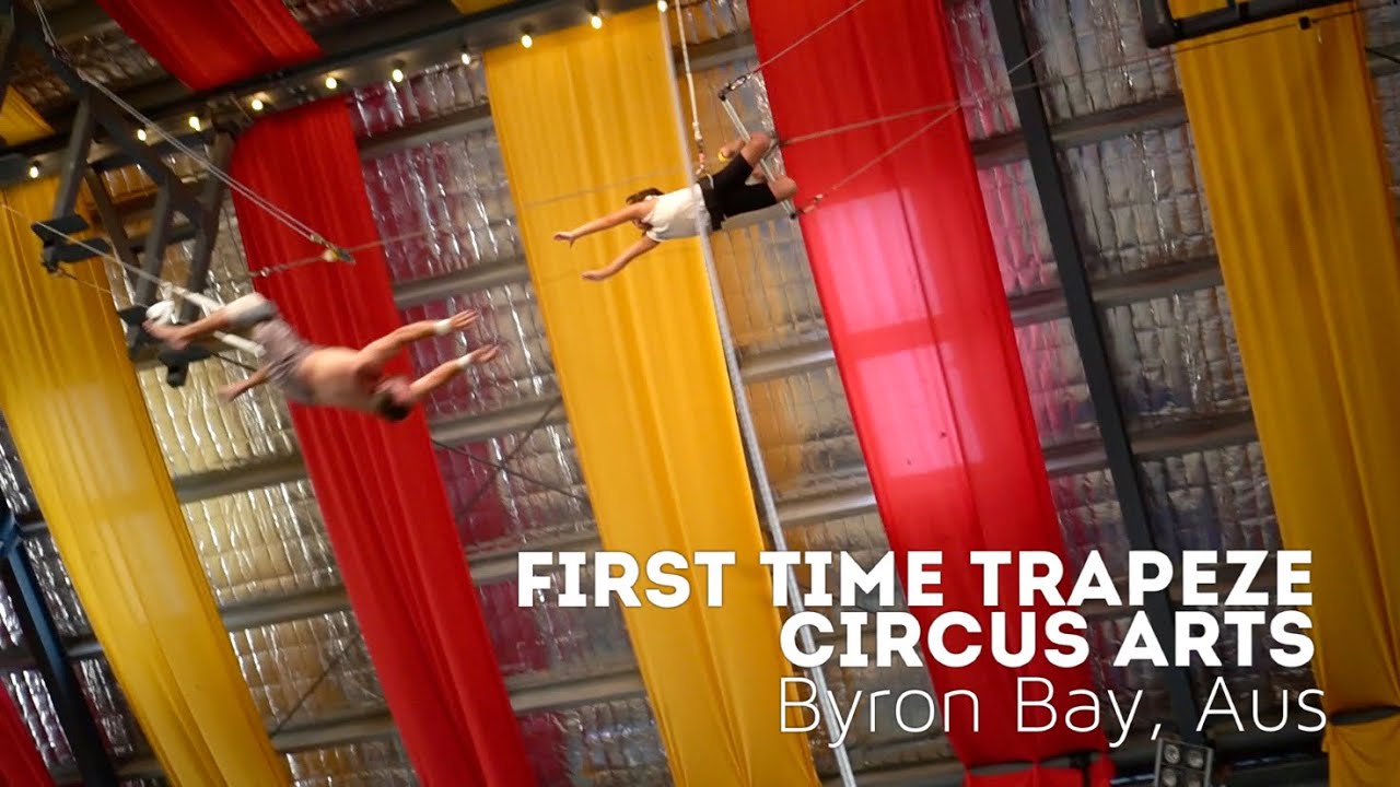 Cami and Aret&eacute; at Trapeze - Circus Arts - Byron Bay, Australia - February 2020