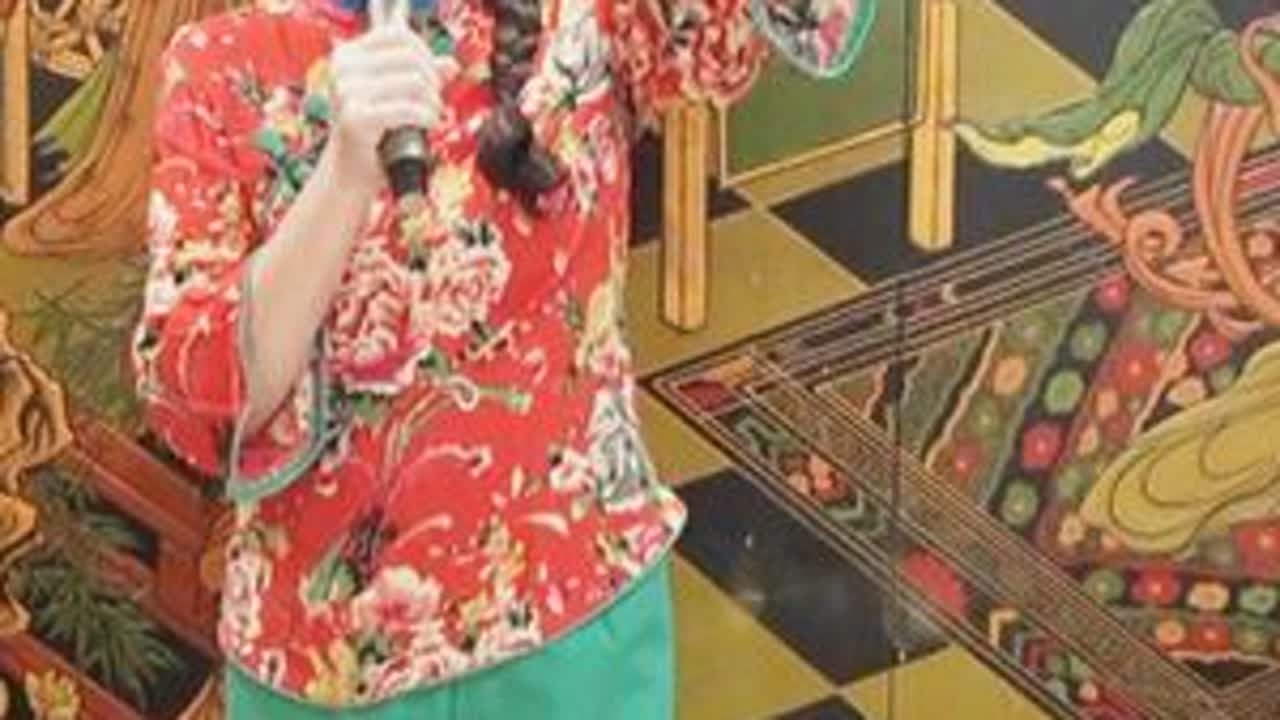 花想容演唱经典民歌《兵哥哥》， 歌声温馨甜蜜，情真意切