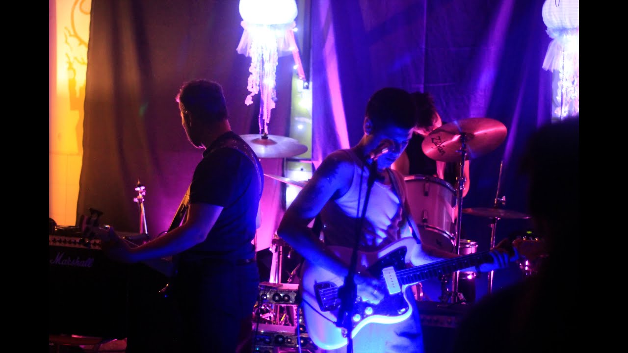 CECILIA Y LAS CONSPIRACIONES en REXISTENCIA INDIE