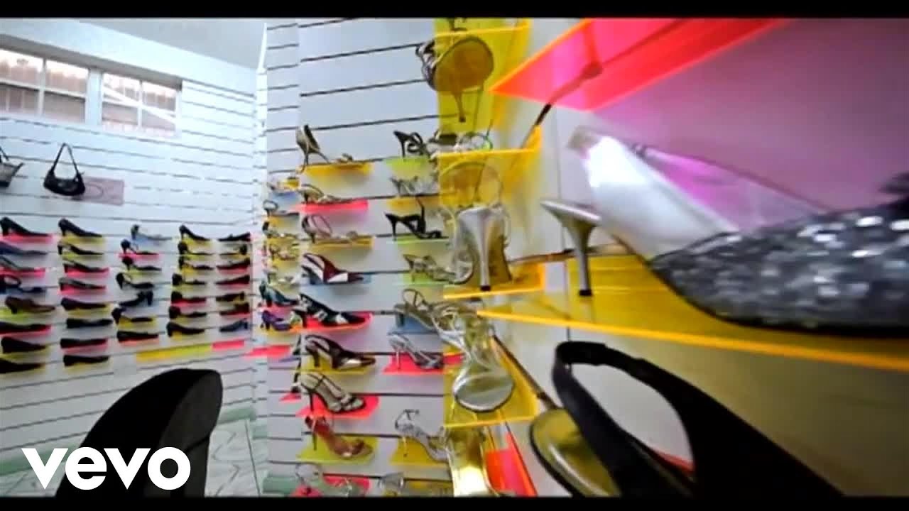 MidnightGroovers - Talon Haut (Official Video)